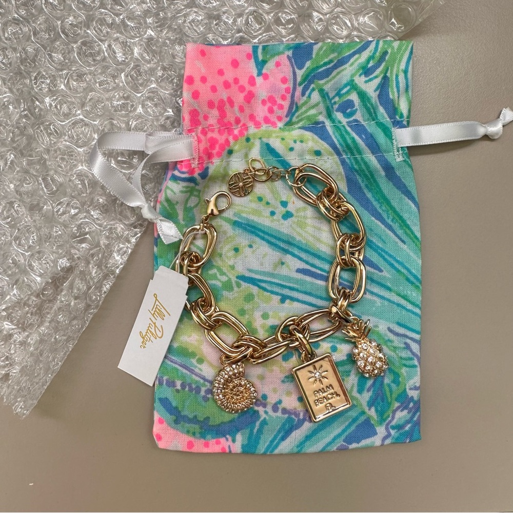Lilly Pulitzer NWT Current GWP Gift Gold Charm Bracelet - Picture 1 of 2